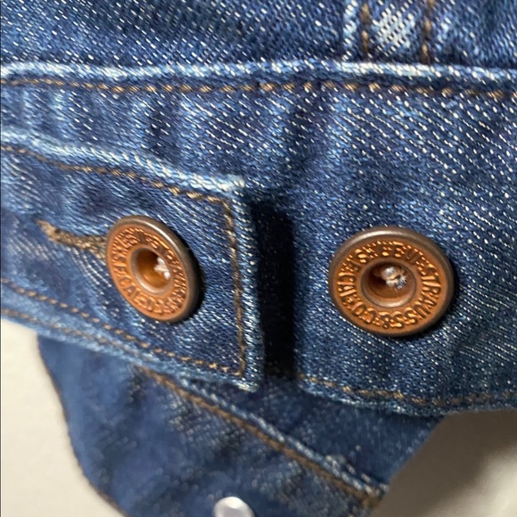 Levi’s Denim Vest - Picture 3 of 6